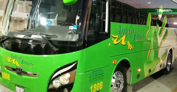 minibus1-experienciaxconocer-transporte